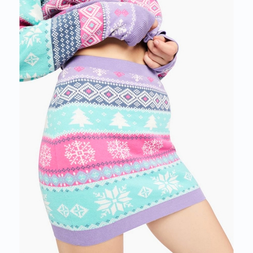 Visions of Sugarplums Fairisle Skirt